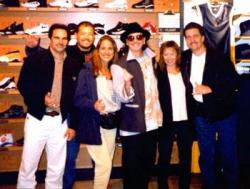 kathy teri tommy pose for a pic...