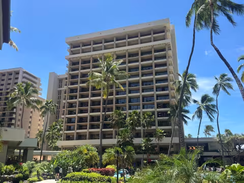HHV Alii Tower